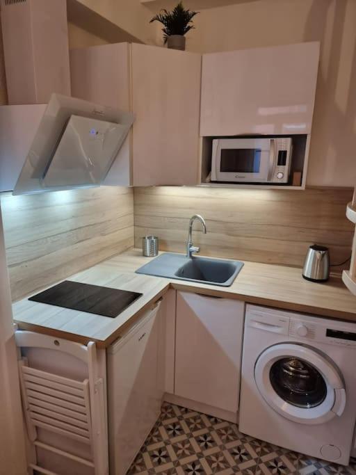 Appartement Le Dali-duplex Au Pied De Castillet *